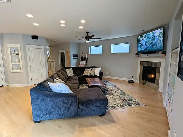 1302 SE 194th Pl — Photo 9