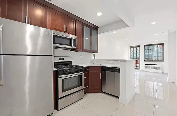 Rented by Corcoran | media 1
