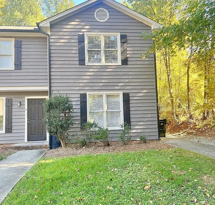 3004 Hillandale Rd #4
