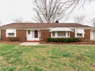 800 S Skyline Dr, Carbondale, IL, 62901