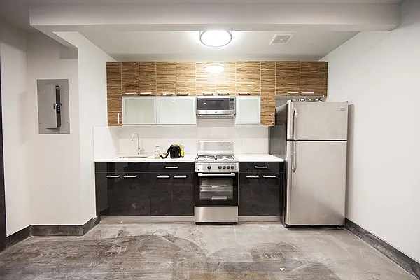 Rented by Brooklyn Group | media 33