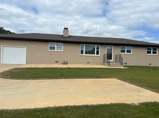 66 Hale Dr, Florence, AL 35633