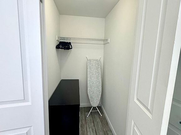 3rd image of 521 W 48th St #2A