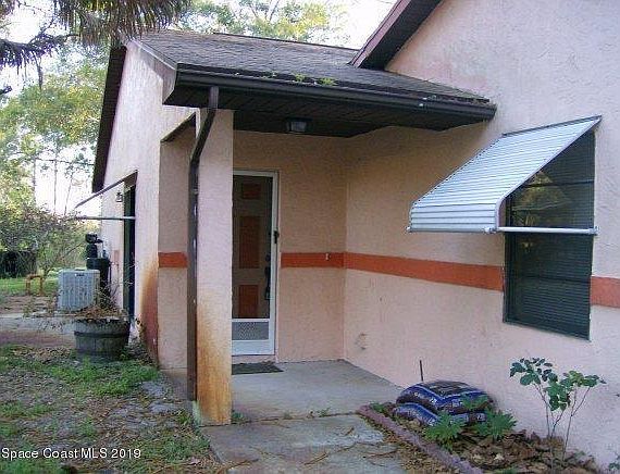 1st image of 641 Oakwood Pl