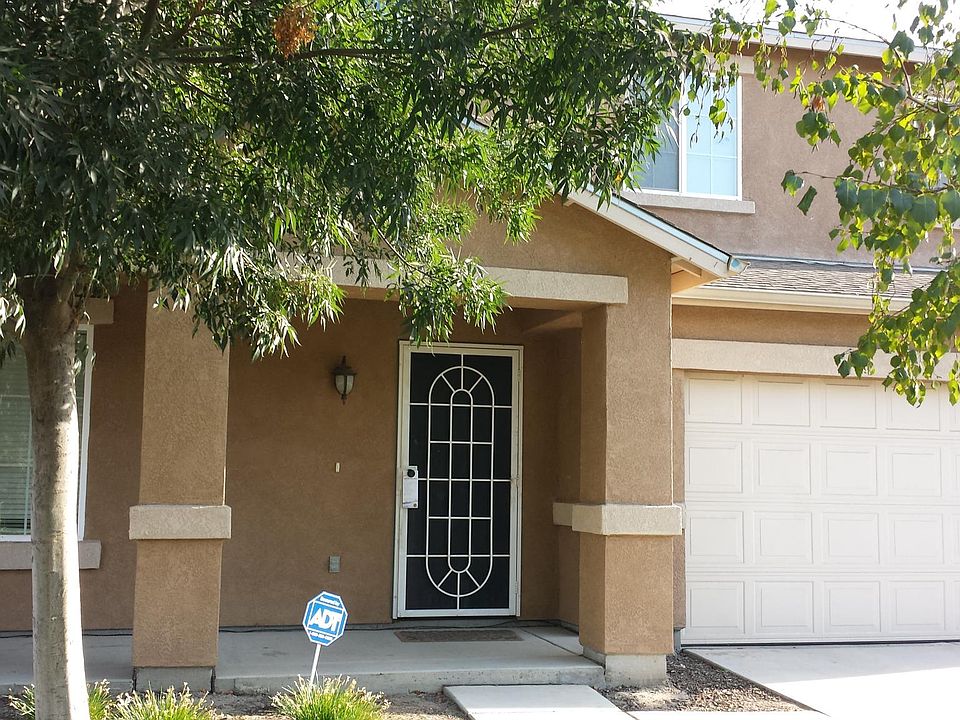 1st image of 4431 E Vista Ave