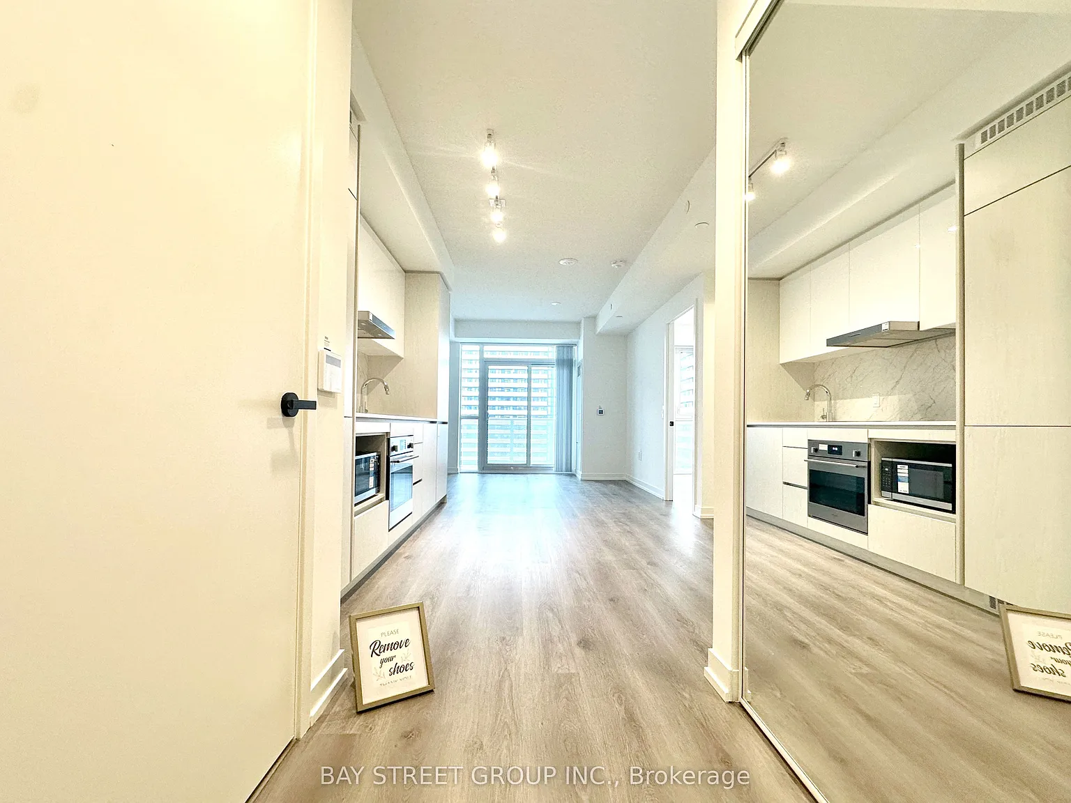 1 bed, $1,900 — Photo 2