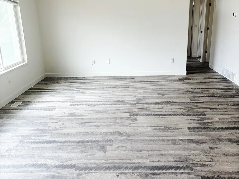 2158 E Shadow Dr — Photo 8