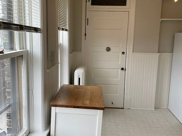 St. Albans Apartments — Photo 29