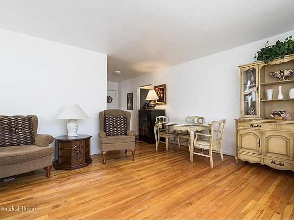 4th image of 25138 71st Ave #114B