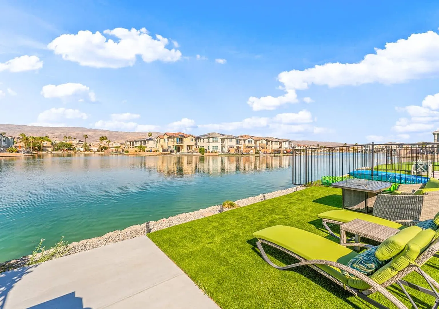 Lake Home w/ 4 Private Bedrooms and Spool - Reduced — Photo 1