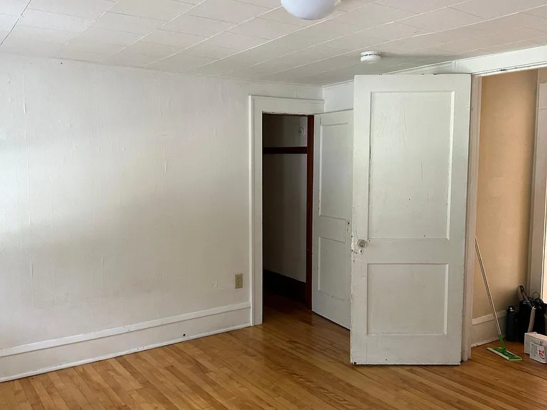 261 S Winooski Ave #2 — Photo 5