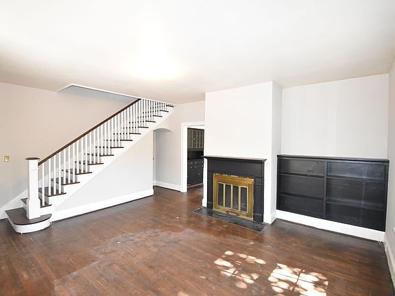 5th image of 308 Hinsdale Ave APT 1