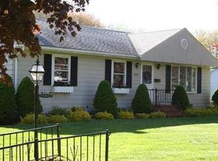 1084 Main St, Agawam, MA 01001