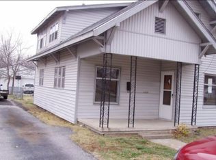 211 Nw, Miami, OK 74354