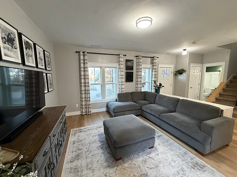 11074 S Topview Rd — Photo 2