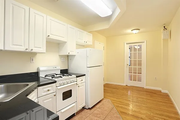 Rented by Compass | media 1