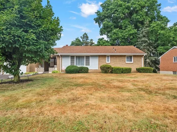 201 Dix Dr, North Versailles, PA 15137