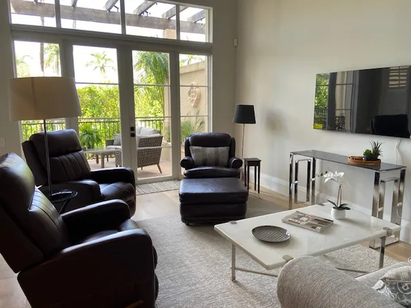 1605 Curlew Ave, Naples, FL 34102