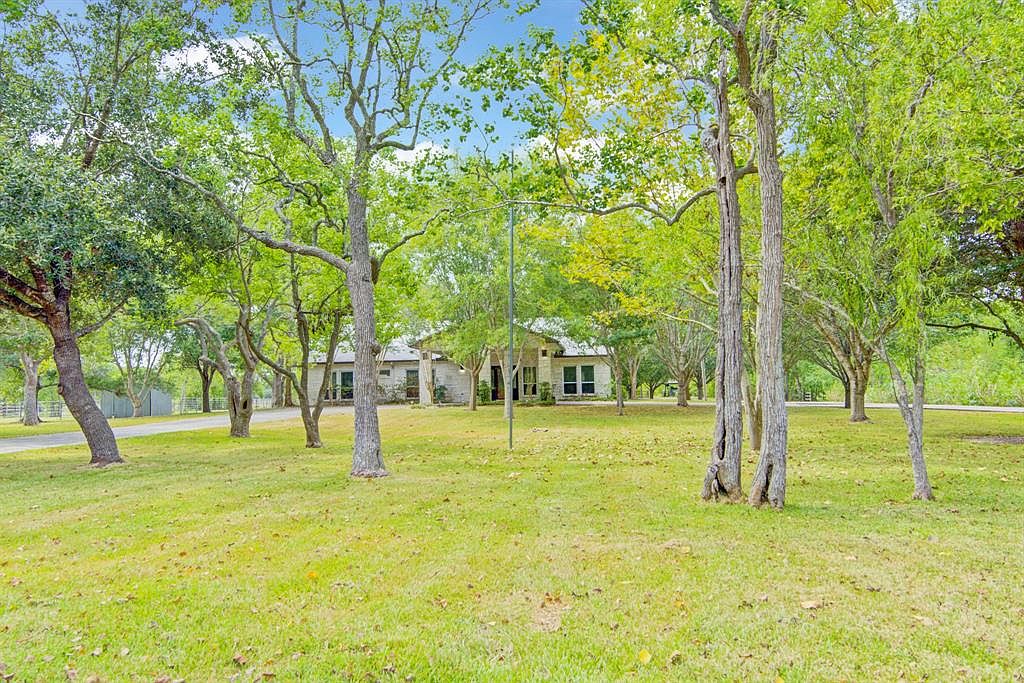 10811 N Humble Camp Rd, Dickinson, TX 77539 MLS 9969050 Zillow