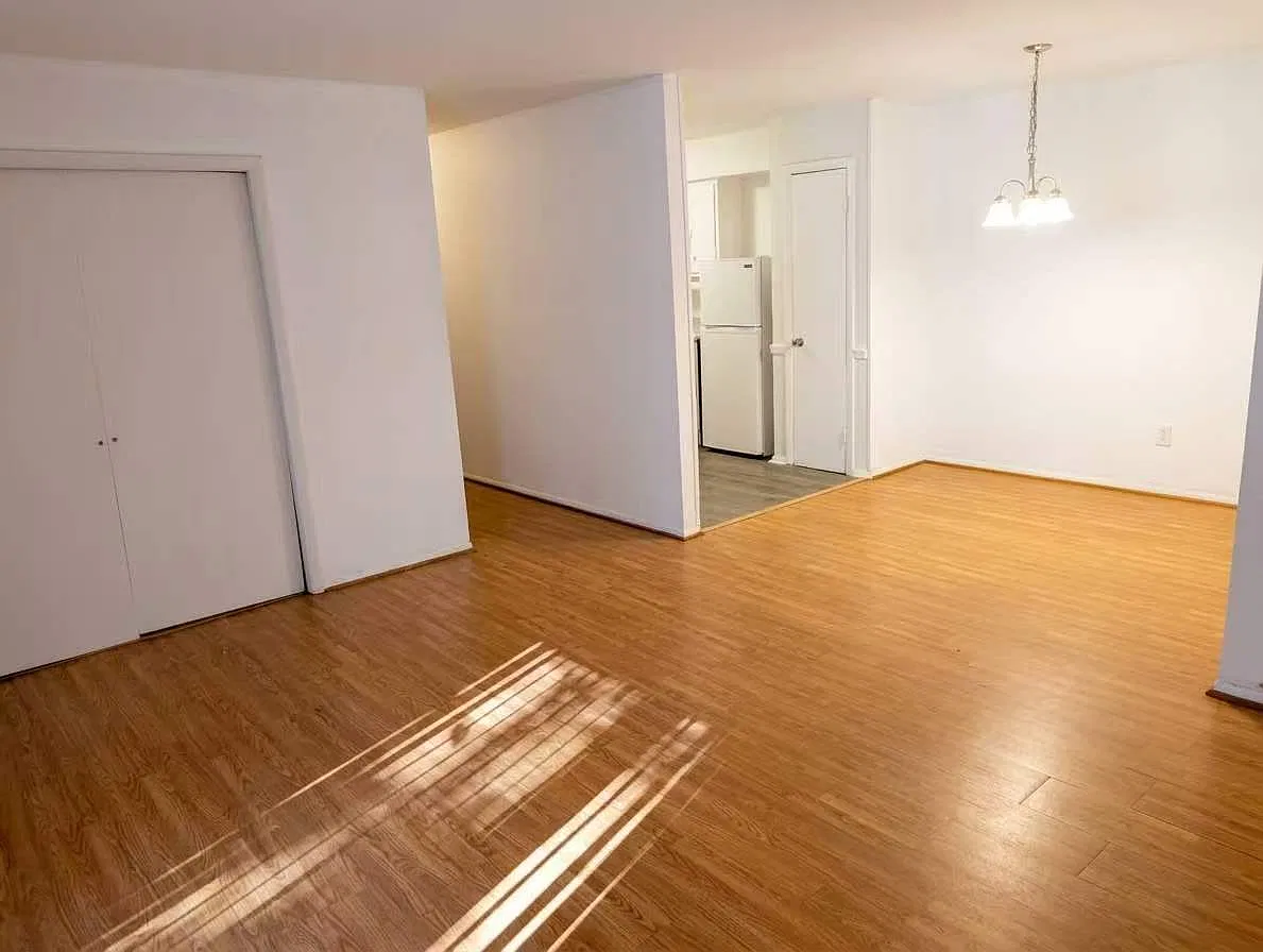 2 bed, 909 sqft, $1,250 — Photo 2