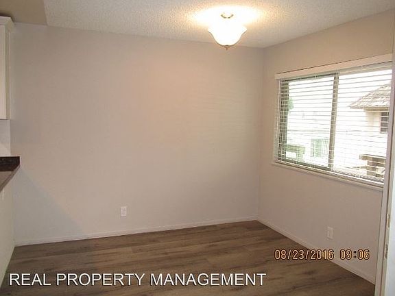 4th image of 1927-E West Dr