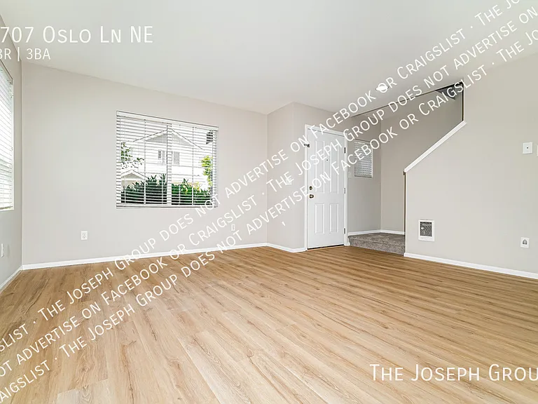 8707 Oslo Ln NE — Photo 2