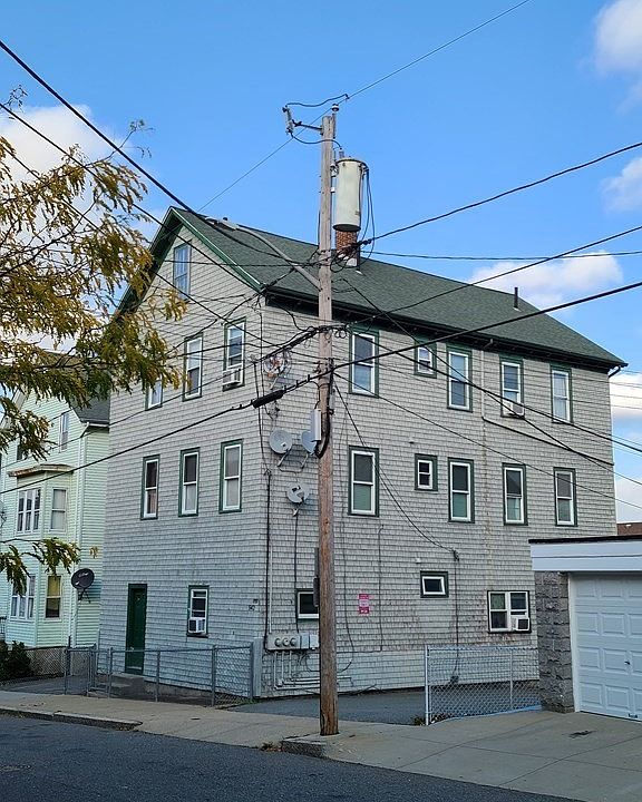 1st image of 546 4th St