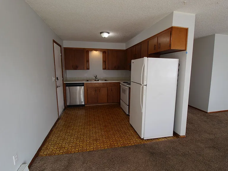 1223 E Nora Ave — Photo 13