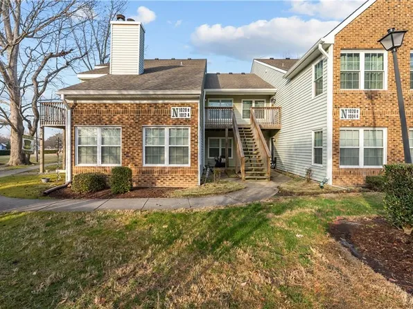 1028 Boagie Ct, Virginia Beach, VA 23456