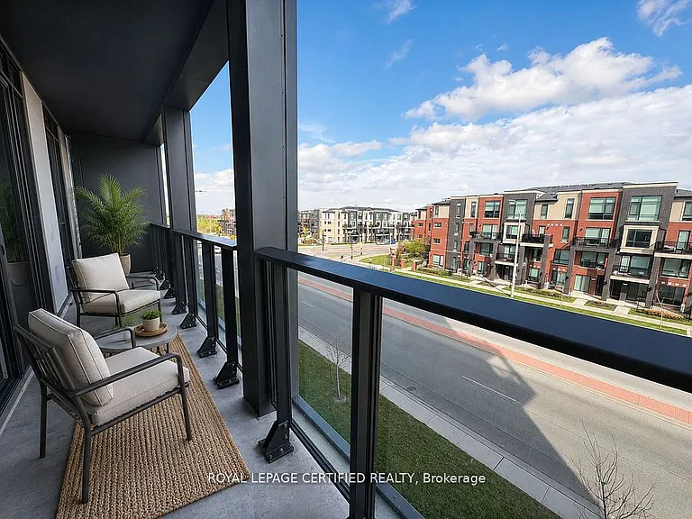 180 Veterans Dr #307 — Photo 18