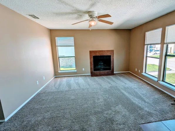 8109 Foxfire Ln APT D, Fort Worth, TX 76108