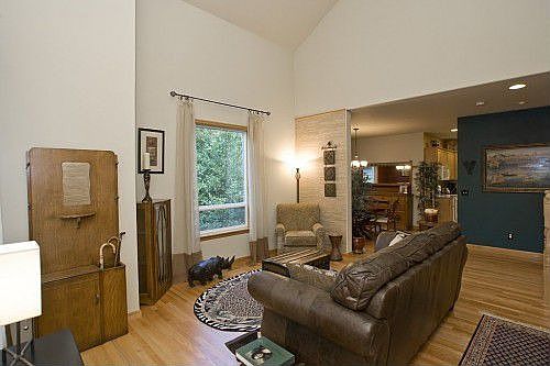 2nd image of 11571 SW Elton Ct