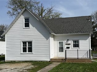 412 W Illinois St, Assumption, IL