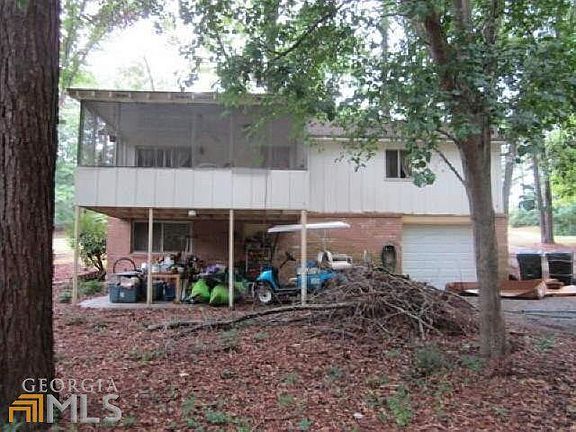 2nd image of 115 Scatterfoot Dr