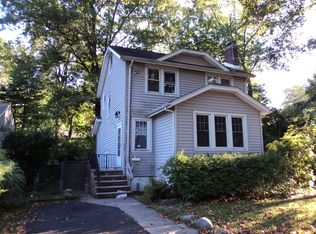 902 Milton Blvd, Rahway, NJ 07065