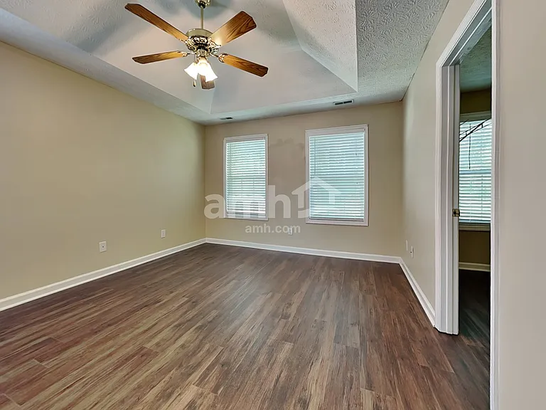 7633 Callow Cove Ln — Photo 13
