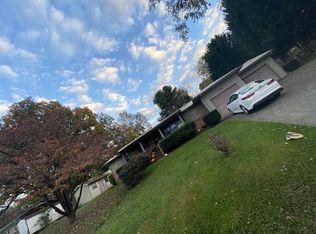 814 N Outer Dr, Morristown, TN 37814