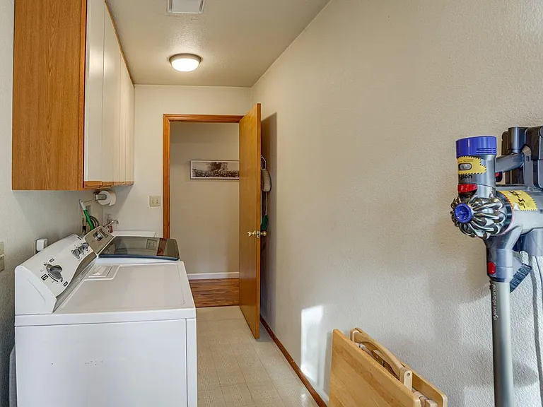 Laundry Room Cabinet