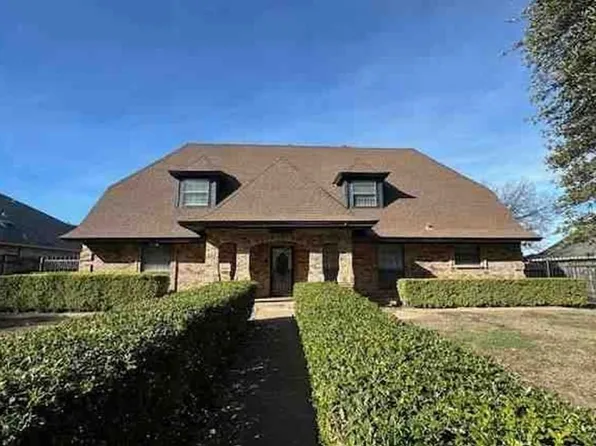 7304 Old Mill Run, Fort Worth, TX 76133