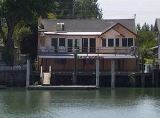 3470 Snug Harbor Dr, Walnut Grove, CA 95690