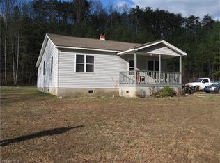 352 Smith Waldrop Rd, Columbus, NC 28722