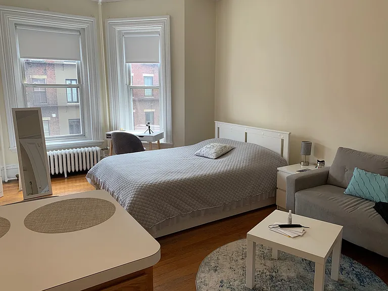 307 Beacon St #4 — Photo 2