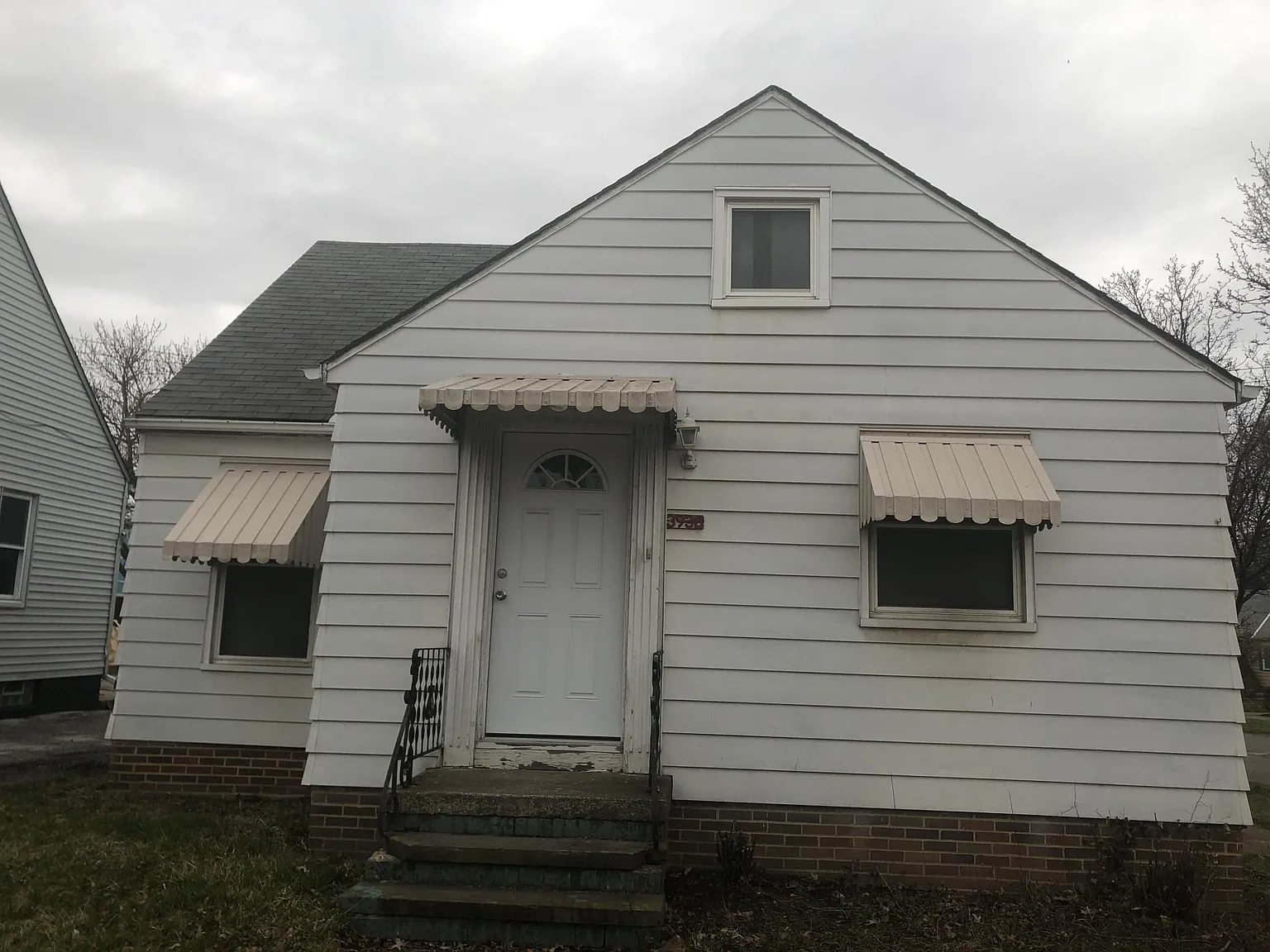 3938 W 130th St photo 1