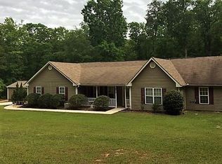 215 Vaughn Cir, Griffin, GA