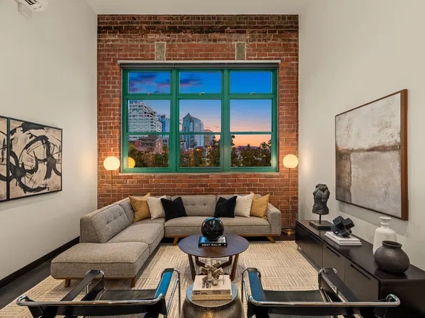 66 Bell Street #306, Seattle, WA 98121