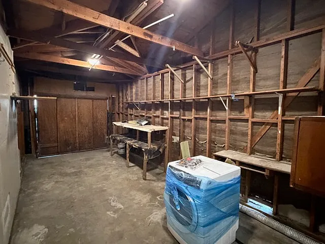 550 Las Palmas Ave — Photo 19
