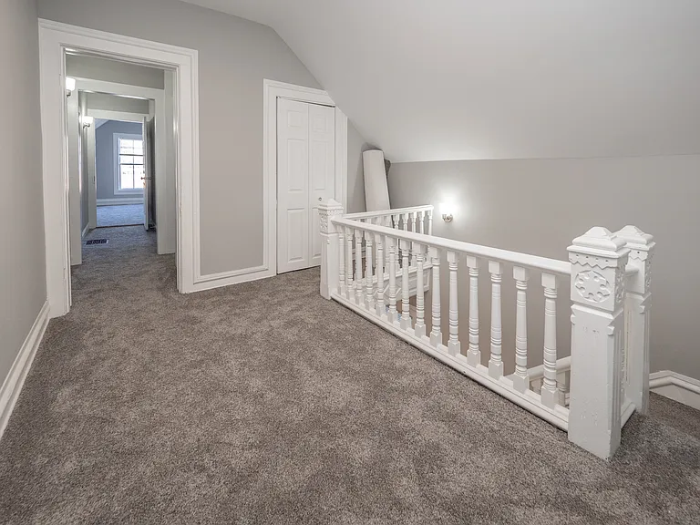 130 W Dutton St — Photo 19