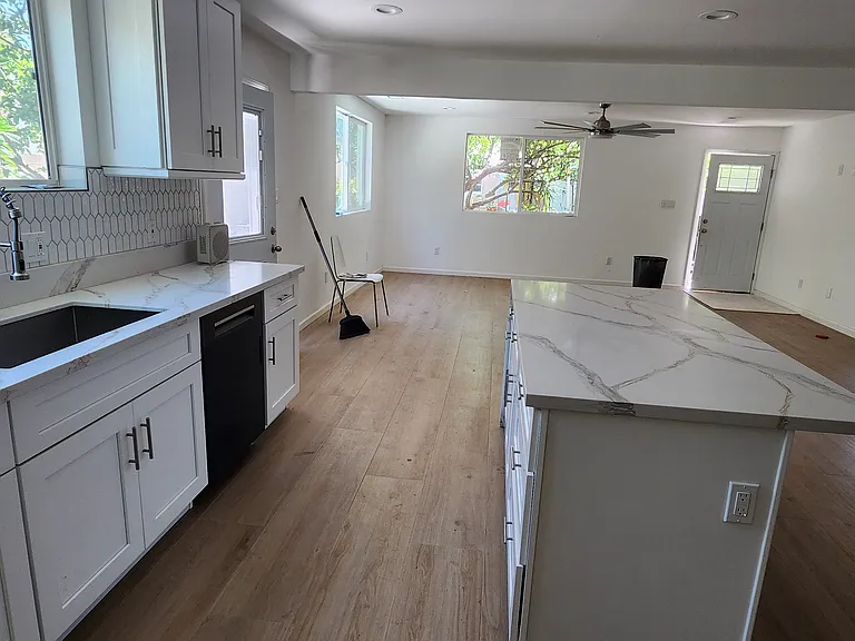 4669 Maine Ave #A — Photo 8