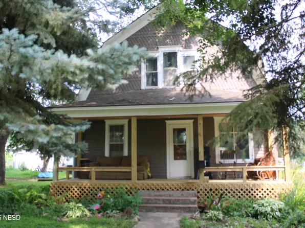 311 S Smith St, Clark, SD 57225