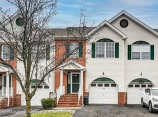 117 Heron Ct, Manalapan, NJ 07726